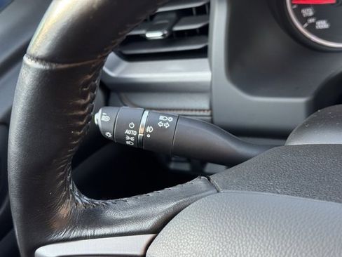 Used 2020 GMC Acadia AT4 image 29