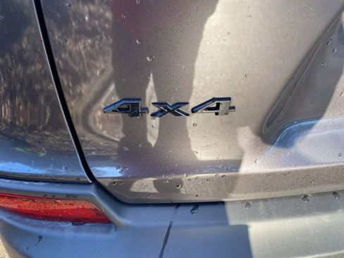 Used 2023 Jeep Cherokee Altitude Lux image 8