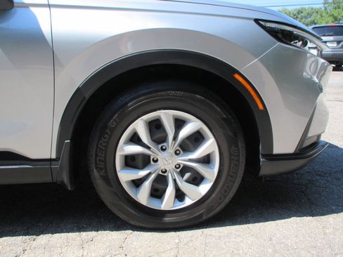 Used 2023 Honda CR-V LX image 22