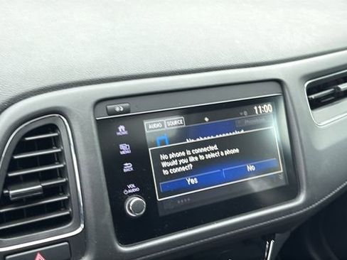 Used 2019 Honda HR-V EX-L image 18