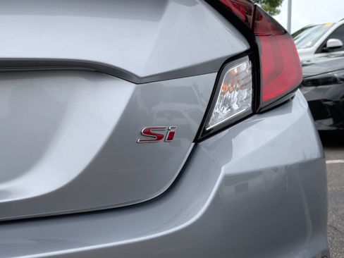 Used 2020 Honda Civic Si image 11