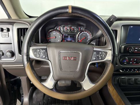 Used 2015 GMC Sierra 1500 SLT w/ SLT Crew Cab Value Package image 20