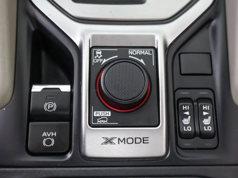 Used 2021 Subaru Forester Premium AWD/4WD image 50