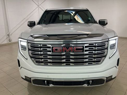 Used 2023 GMC Sierra 1500 Denali w/ Technology Package image 8