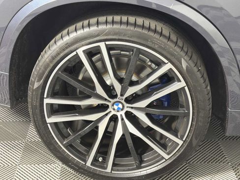 Used 2021 BMW X5 M50i w/ Premium Package AWD/4WD image 21