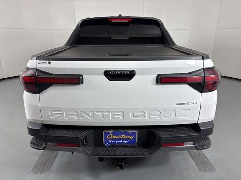 Used 2023 Hyundai Santa Cruz Limited AWD/4WD image 7