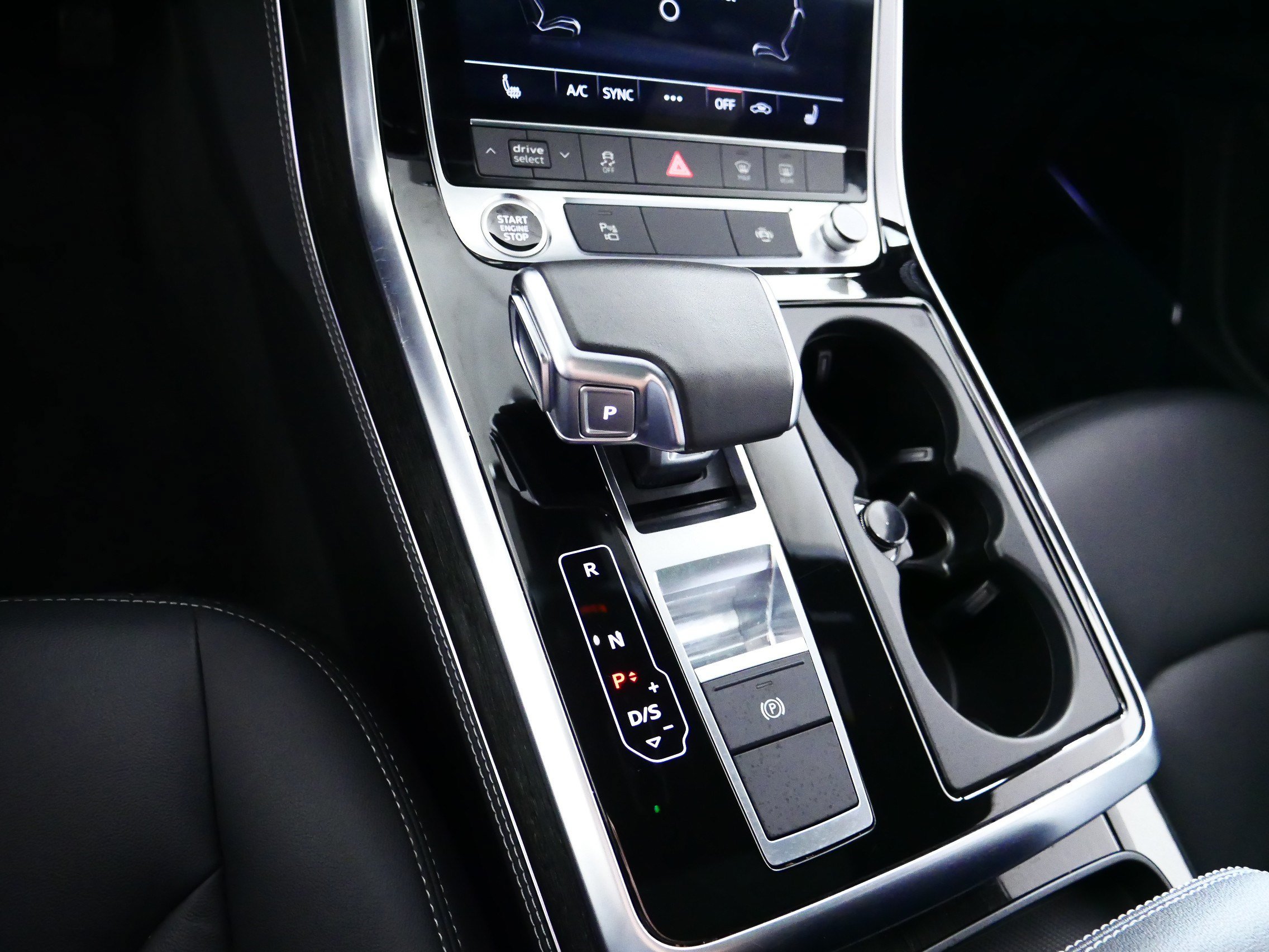 Certified 2025 Audi Q7 3.0T Premium Plus AWD/4WD image 24
