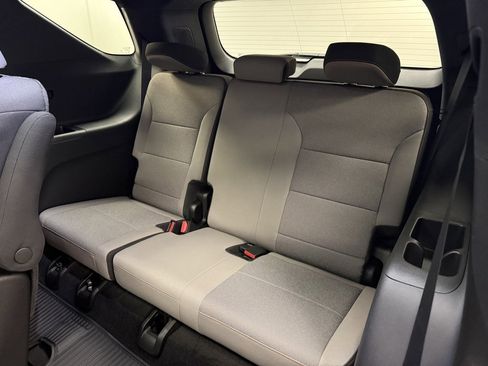 New 2026 Chevrolet Traverse LT w/ Sun and Wheel Package image 22