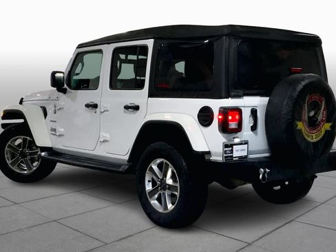 Used 2021 Jeep Wrangler Unlimited Sahara image 12
