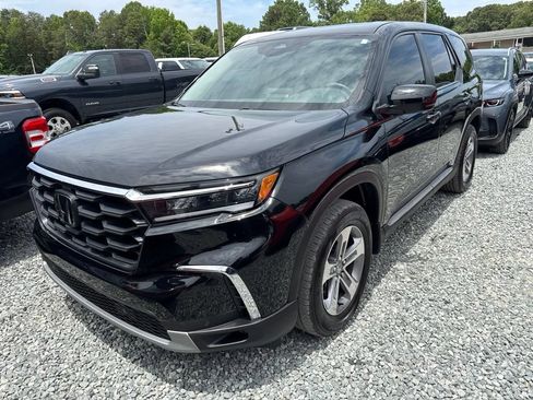 Used 2025 Honda Pilot EX-L image 1
