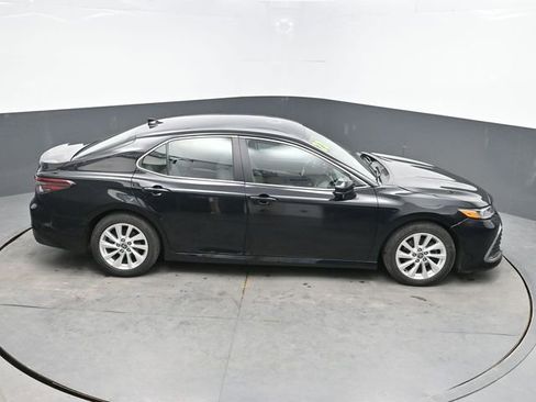 Used 2023 Toyota Camry LE FWD image 32