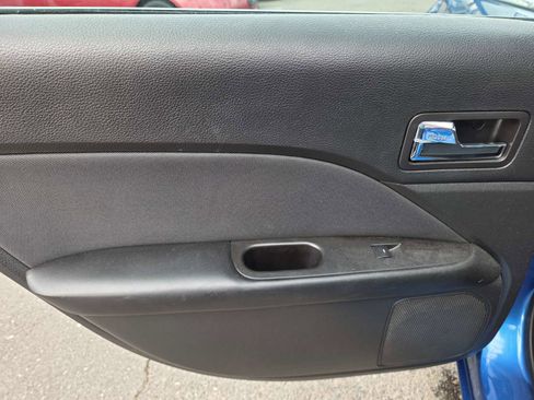 Used 2012 Ford Fusion SE image 10