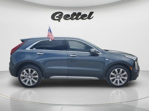 Used 2021 Cadillac XT4 Premium Luxury w/ Driver Awareness Package FWD image 4