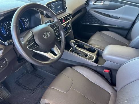Used 2019 Hyundai Santa Fe Limited FWD image 9