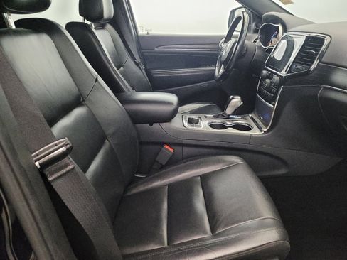 Used 2020 Jeep Grand Cherokee Limited image 21