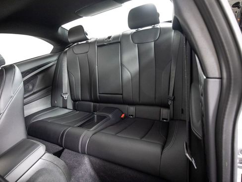Used 2023 BMW 230i Coupe RWD image 11