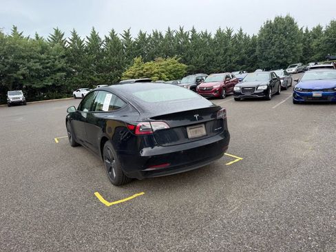Used 2022 Tesla Model 3 Long Range AWD/4WD image 6