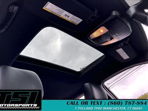 Used 2016 Dodge Durango R/T w/ Technology Group AWD/4WD image 22