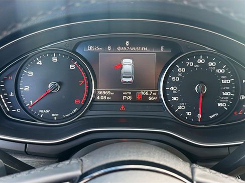 Used 2021 Audi A4 2.0T Premium w/ Convenience Package image 38