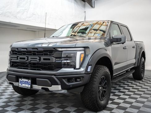 Used 2025 Ford F150 Raptor AWD/4WD image 3