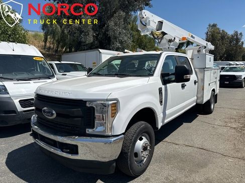 Used 2018 Ford F350 XL w/ Power Equipment Group image 4
