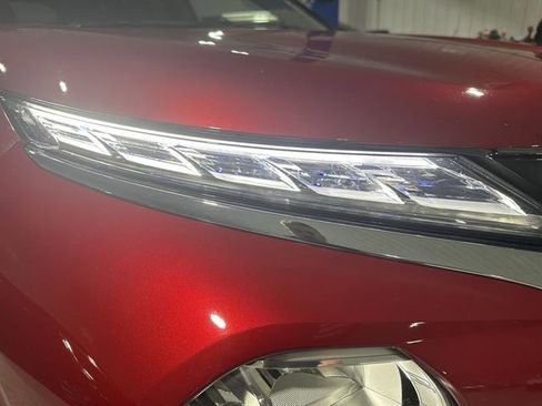 Used 2023 Mitsubishi Outlander SE image 12