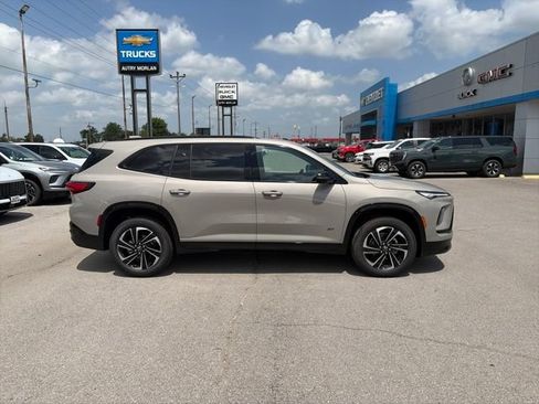 New 2026 Buick Enclave Sport Touring w/ LPO, Floor Liner Package AWD/4WD image 7