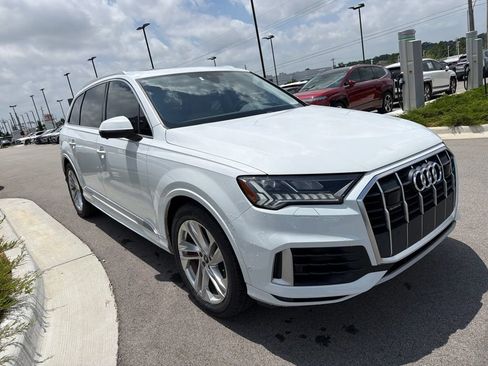Used 2021 Audi Q7 3.0T Prestige w/ Prestige Package AWD/4WD image 3
