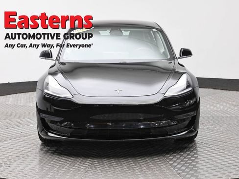 Used 2018 Tesla Model 3 Long Range image 2