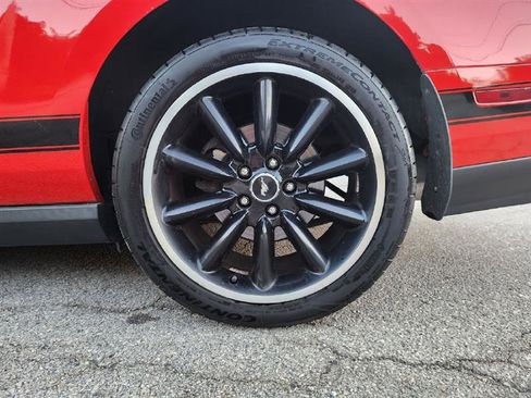 Used 2012 Ford Mustang Boss 302 w/ Boss 302 Accessory Pkg image 12