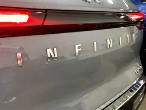 Used 2025 INFINITI QX60 Autograph w/ Cargo Package AWD/4WD image 10
