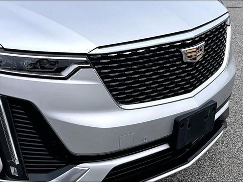 Used 2020 Cadillac XT6 Premium Luxury AWD/4WD image 27