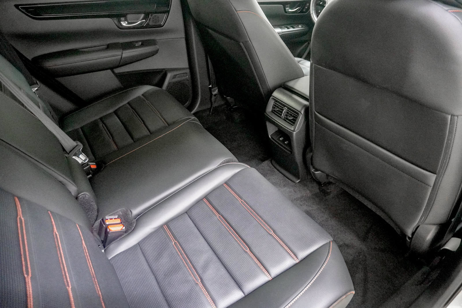 Used 2026 Honda CR-V Sport Touring image 34