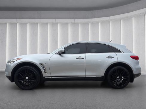 Used 2014 INFINITI QX70 2WD image 2