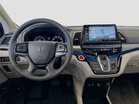 New 2026 Honda Odyssey Elite image 2
