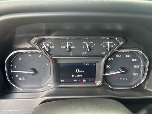 Used 2021 GMC Sierra 2500 SLE w/ SLE Value Package; AWD/4WD image 11