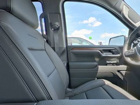 New 2026 GMC Sierra 1500 Denali AWD/4WD image 29