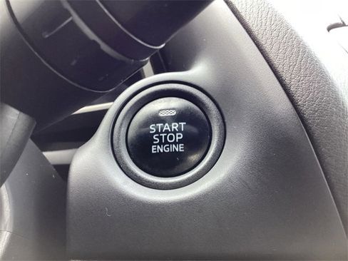 Used 2014 MAZDA MAZDA3 i Grand Touring image 19