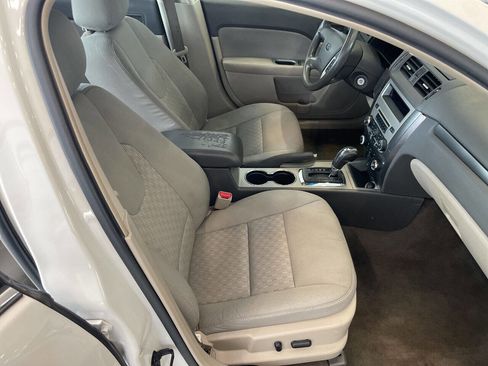 Used 2012 Ford Fusion SEL image 16