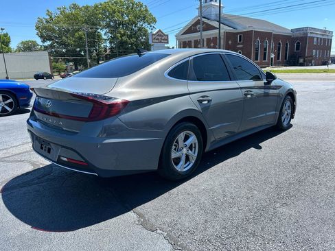 Used 2022 Hyundai Sonata SE FWD image 5