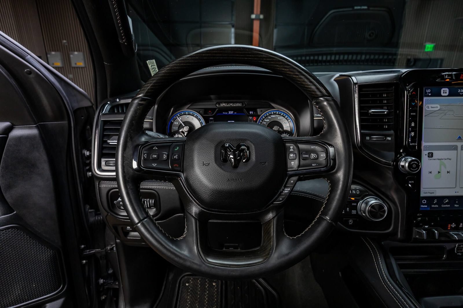 Used 2022 RAM 1500 Limited AWD/4WD image 19