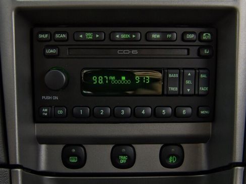 Used 2003 Ford Mustang Mach 1 RWD image 33