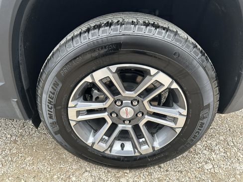 Used 2025 GMC Terrain Elevation image 10