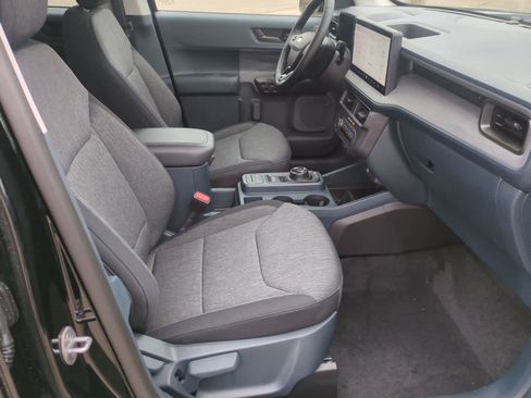 New 2025 Ford Maverick XLT w/ XLT Luxury Package image 21