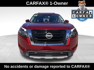 Used 2022 Nissan Pathfinder SL video 2