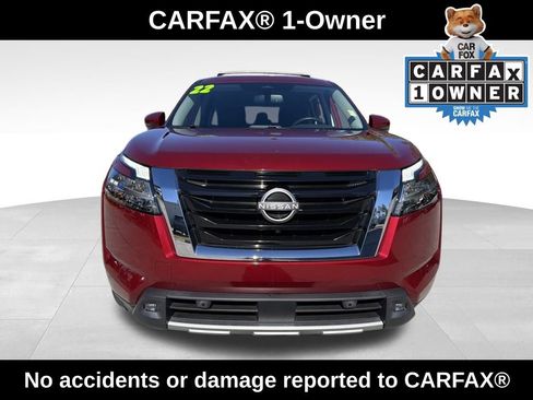 Used 2022 Nissan Pathfinder SL image 2