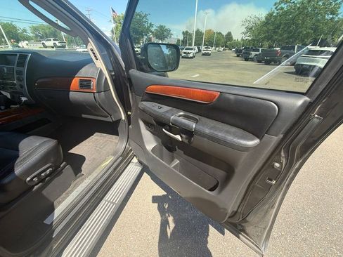 Used 2010 INFINITI QX56 2WD image 17