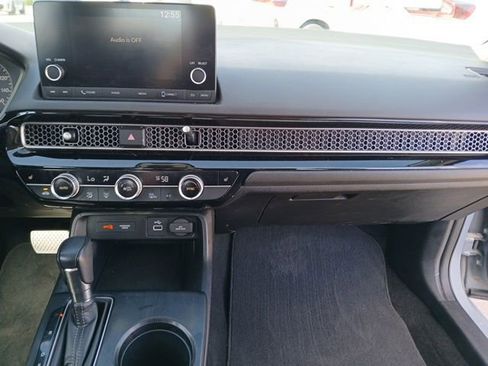Used 2023 Honda Civic EX image 16