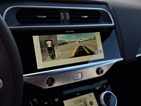 New 2024 Jaguar I-PACE R-Dynamic HSE image 17