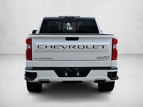 Used 2020 Chevrolet Silverado 1500 High Country w/ Technology Package AWD/4WD image 6